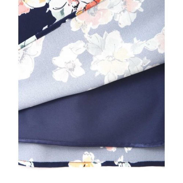 新品♡定価10360円 大人気の花柄プリントスカート  ネイビー