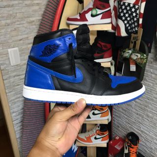 ナイキ(NIKE)のAIR JORDAN 1の出品です。 (スニーカー)