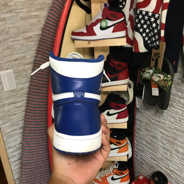 NIKE(ナイキ)のAIR JORDAN 1の出品です。  メンズの靴/シューズ(スニーカー)の商品写真