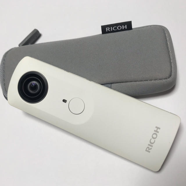 コンパクトデジタルカメラRICOH THETA 360度カメラ