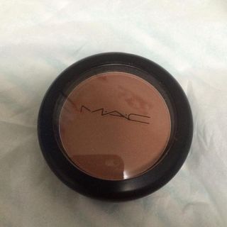 マック(MAC)のMACチーク  サンバスク(チーク)