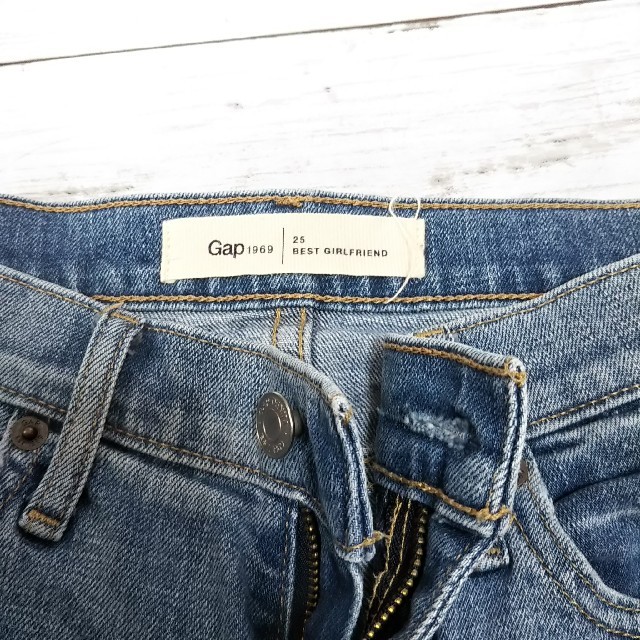 GAP(ギャップ)のギャップ ボーイフレンドデニム  レディースのパンツ(デニム/ジーンズ)の商品写真