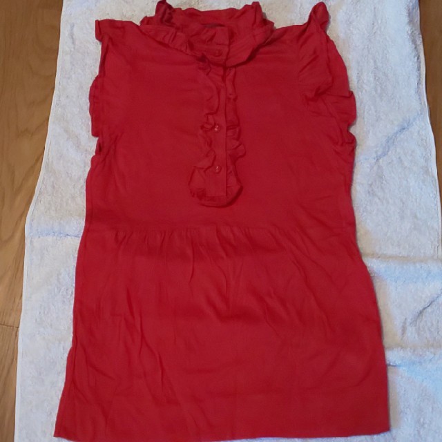 ZARA(ザラ)の赤トップス レディースのトップス(カットソー(半袖/袖なし))の商品写真