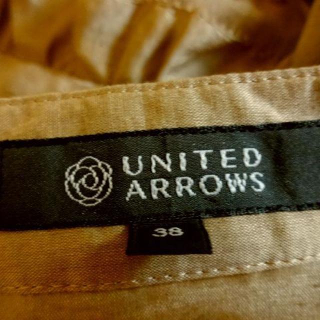 UNITED ARROWS(ユナイテッドアローズ)のUNITED ARROWSユナイテッドアローズ♡水玉フリルブラウス レディースのトップス(シャツ/ブラウス(半袖/袖なし))の商品写真