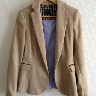 ザラ(ZARA)のzara ベージュジャケット(テーラードジャケット)