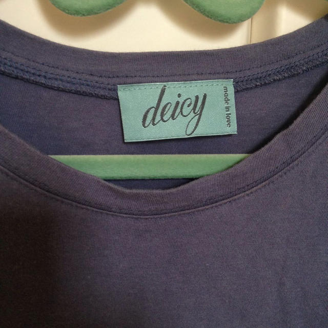 deicy(デイシー)のdeicy 肩フリルTシャツ レディースのトップス(Tシャツ(半袖/袖なし))の商品写真