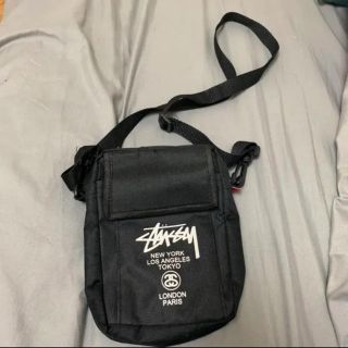 ステューシー(STUSSY)のSTUSSY ショルダーバッグ(ショルダーバッグ)