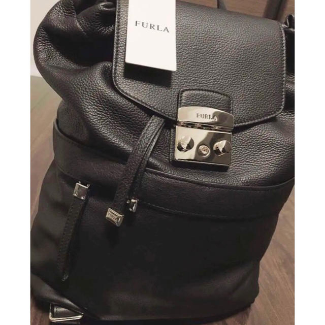 美品 FURLA リュック 【正規品】FURLA