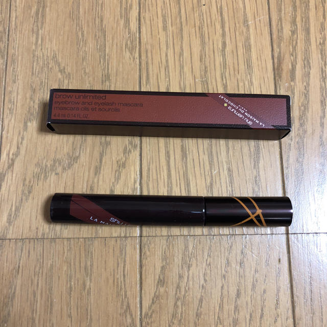 shu uemura(シュウウエムラ)のえりー様専用♡ブローアンリミテッド二色セット コスメ/美容のベースメイク/化粧品(眉マスカラ)の商品写真