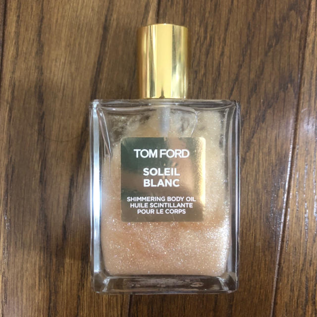 TOM FORD - 美品 TOM FORD ソレイユブラン シマリング ボディオイル 100mlの通販 by y_.yuyu｜トムフォードならラクマ