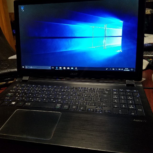 ノートパソコン Acer Aspire  V7 Windows10