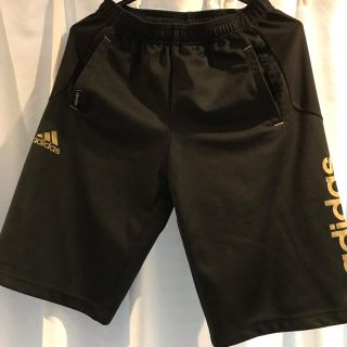 アディダス(adidas)の★adidas ハーフパンツ 160㎝★(パンツ/スパッツ)