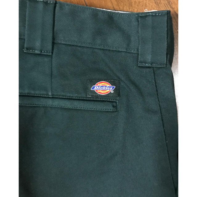 Dickies(ディッキーズ)のディッキーズ ストレッチ 美品 ナローパンツ 133M40WD03/グリーン メンズのパンツ(スラックス)の商品写真