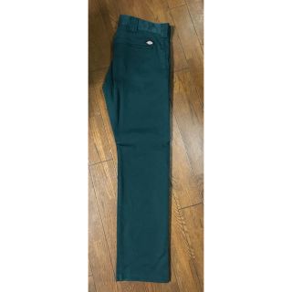 ディッキーズ(Dickies)のディッキーズ ストレッチ 美品 ナローパンツ 133M40WD03/グリーン(スラックス)