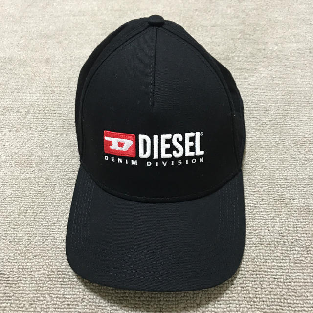 DIESEL(ディーゼル)のDIESEL CAKERYM-MAX キャップ（美品） メンズの帽子(キャップ)の商品写真