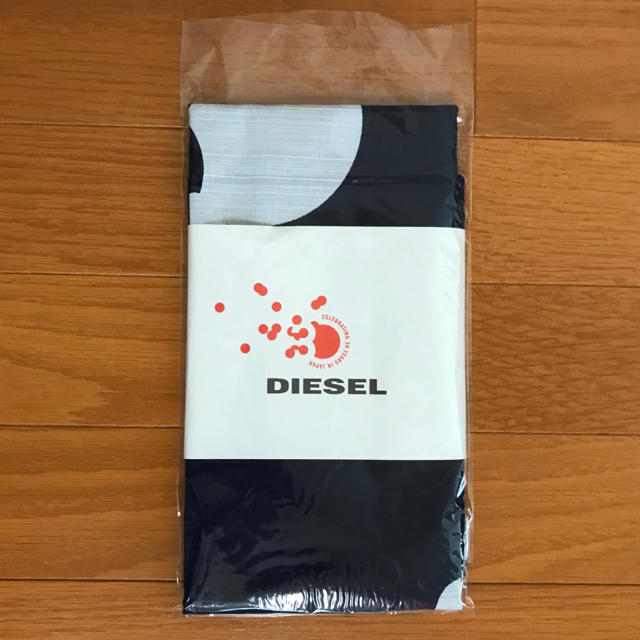 DIESEL(ディーゼル)のDIESEL☆30周年記念ノベルティー非売品 風呂敷 インテリア/住まい/日用品のインテリア/住まい/日用品 その他(その他)の商品写真