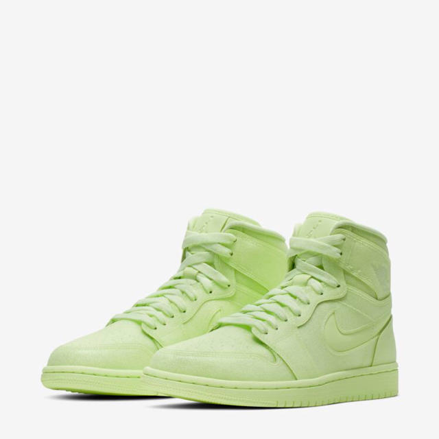 WMNS AIR JORDAN 1 RET HI PREM