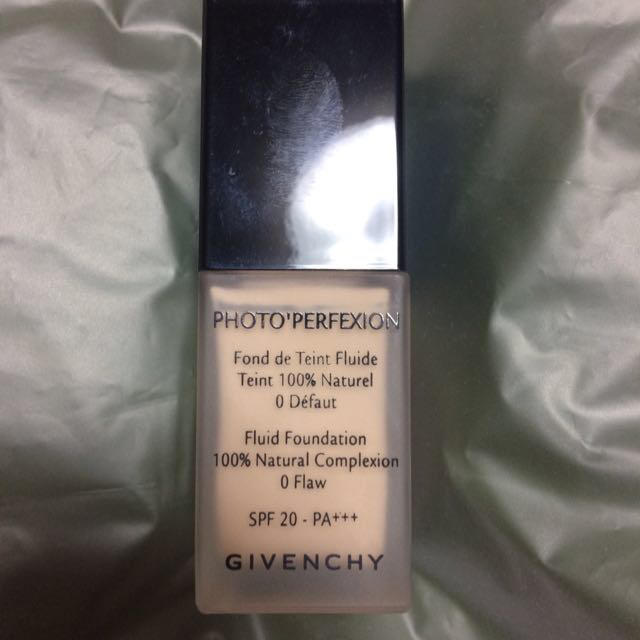 GIVENCHY(ジバンシィ)のジバンシィ ファンデーション コスメ/美容のベースメイク/化粧品(ファンデーション)の商品写真