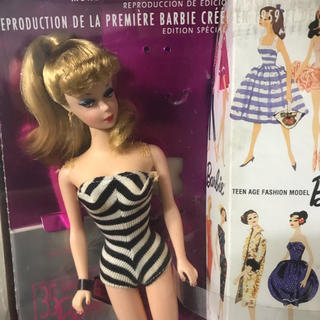 Barbie - 値下げ‼️35周年 限定バービー人形 バービーマニア レアの