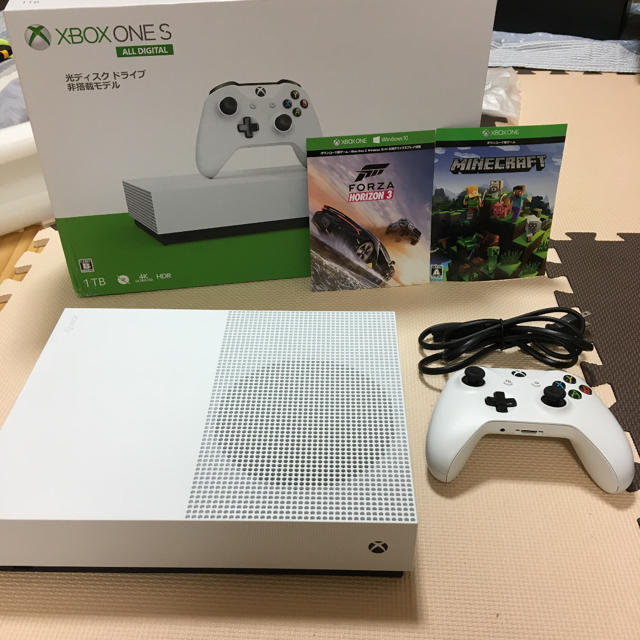 【SALE】 Xbox One S 1TB All Digital Edition 美品