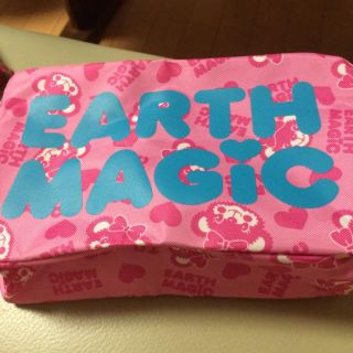 アースマジック(EARTHMAGIC)のマフィ柄ポーチ(その他)