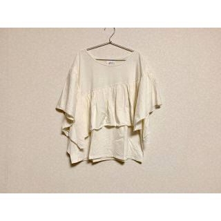 ノートエシロンス(note et silence)のアシメ ふりる(Tシャツ(半袖/袖なし))