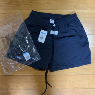FEAR OF GOD(ショートパンツ)のフリマアイテム一覧 FEAR OF GOD(ショートパンツ)のフリマアイテム一覧