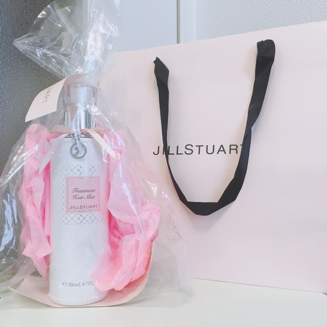 JILLSTUART(ジルスチュアート)の【新品未開封】ラッピング付き！ジルスチュアートリラックストリートメントヘアミスト コスメ/美容のヘアケア/スタイリング(ヘアウォーター/ヘアミスト)の商品写真