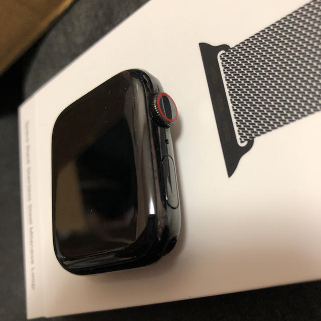 Apple Watch(アップルウォッチ)のApple Watch Series 4 （GPS ＋ Cellular モデル メンズの時計(腕時計(デジタル))の商品写真