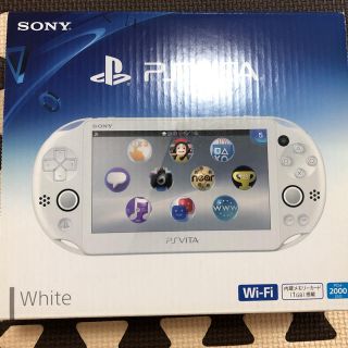 プレイステーションヴィータ(PlayStation Vita)のpsvita 極美品(携帯用ゲーム機本体)