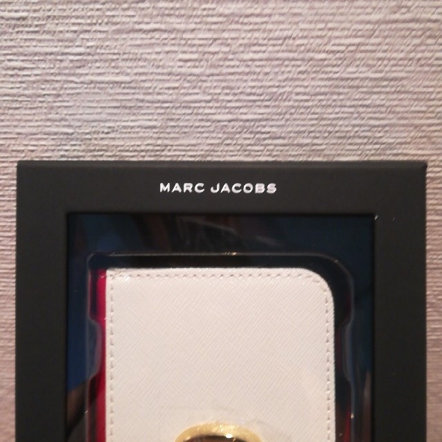 MARC JACOBS(マークジェイコブス)のピクルス様専用 スマホ/家電/カメラのスマホアクセサリー(iPhoneケース)の商品写真