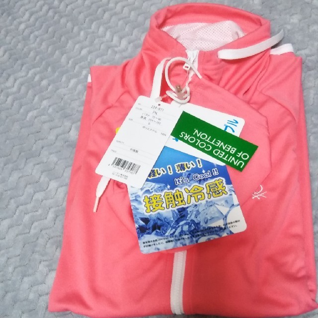 BENETTON(ベネトン)の新品　ラッシュガード　Sサイズ　ピンク レディースの水着/浴衣(水着)の商品写真