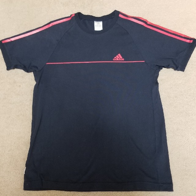 adidas(アディダス)のアディダス　Tシャツ メンズのトップス(Tシャツ/カットソー(半袖/袖なし))の商品写真