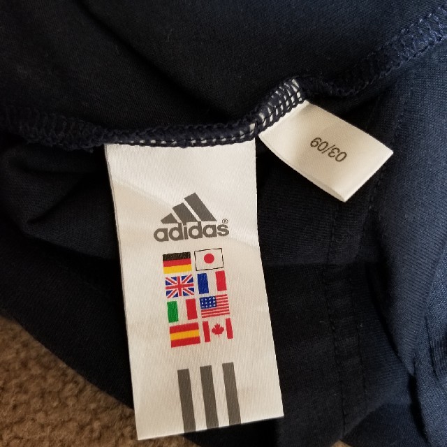 adidas(アディダス)のアディダス　Tシャツ メンズのトップス(Tシャツ/カットソー(半袖/袖なし))の商品写真