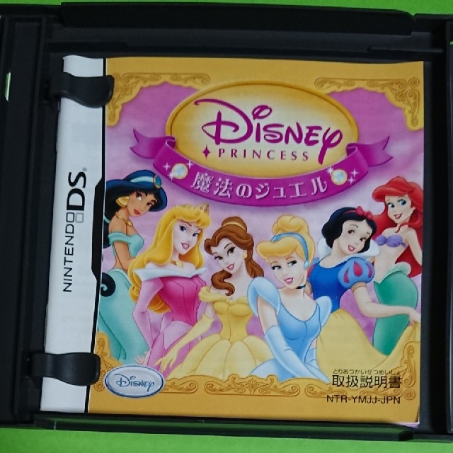 Disney(ディズニー)のディズニー プリンセス 魔法のジュエル 、スーパーマリオブラザーズ エンタメ/ホビーのゲームソフト/ゲーム機本体(携帯用ゲームソフト)の商品写真
