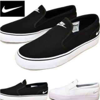 ナイキ(NIKE)のNIKE TOKI SLIP CANVAS 25cm(スニーカー)