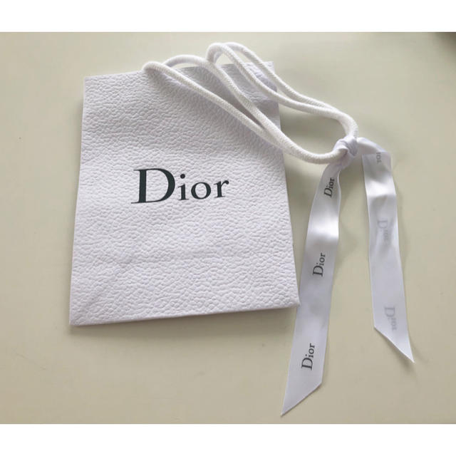 Dior(ディオール)のDior サンプル ポーチ ショップ袋 香水 コスメ/美容の香水(香水(女性用))の商品写真