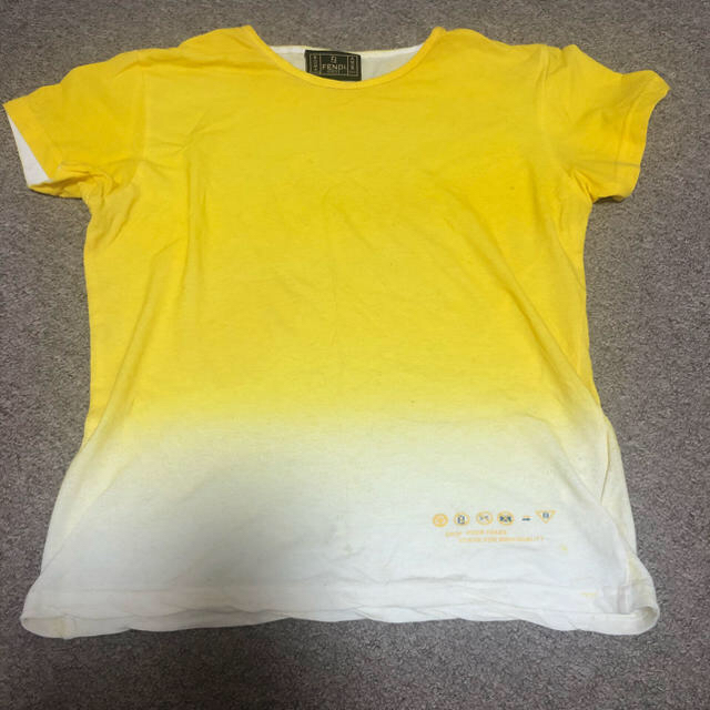 FENDI(フェンディ)の【即購入不可】FENDI Tシャツ レディース レディースのトップス(Tシャツ(半袖/袖なし))の商品写真