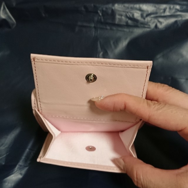 agnes b.(アニエスベー)のアニエスベーm様専用三つ折り財布ピンク レディースのファッション小物(財布)の商品写真