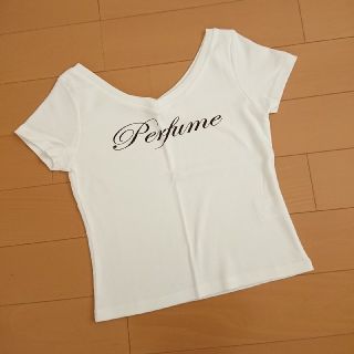 リップサービス(LIP SERVICE)の１回のみ着用★リップサービス★ロゴＶネックＴシャツ ホワイト/Ｆ 送料込(Tシャツ(半袖/袖なし))