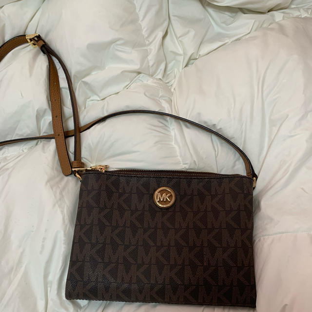 バッグMICHEAL KORS