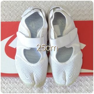 ナイキ(NIKE)の良品＊ナイキ【25cm】エアリフト･ブリーズ/ホワイト/used(スニーカー)