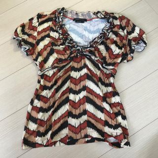 ビーシービージーマックスアズリア(BCBGMAXAZRIA)の【Seiradady様ご専用】BCBG トップス フリル 半袖(カットソー(半袖/袖なし))