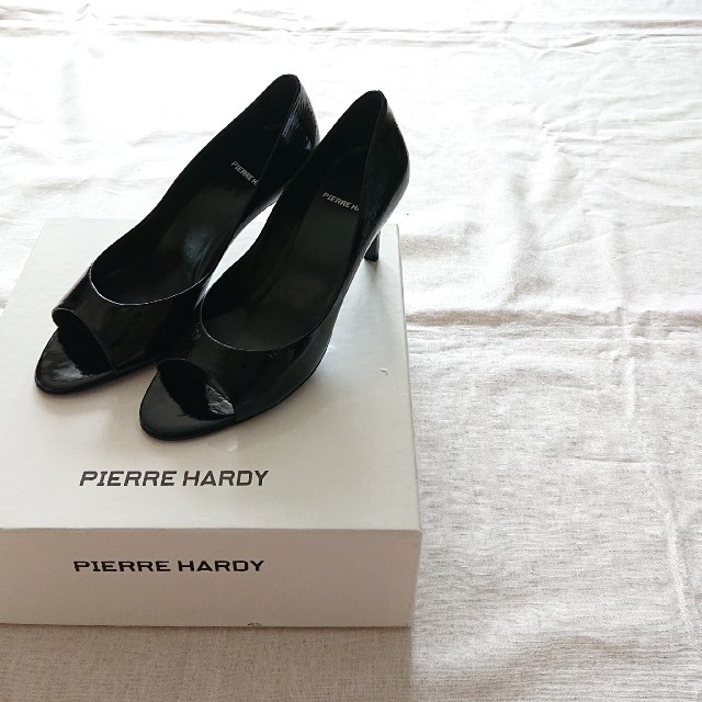 PIERRE HARDY(ピエールアルディ)のPIERRE  HARDY   パンプス   オープントゥ レディースの靴/シューズ(ハイヒール/パンプス)の商品写真