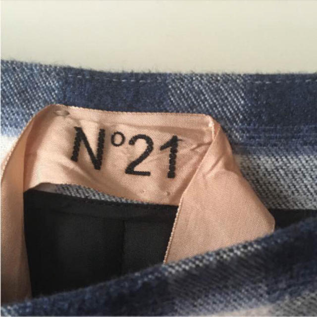 N°21(ヌメロヴェントゥーノ)のヌメロヴェントゥーノ☆チェックスカート レディースのスカート(ひざ丈スカート)の商品写真