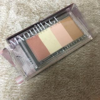 マキアージュ(MAQuillAGE)のピエヌ マキアージュ デザインフェースカラーズ 20 レッド(フェイスカラー)