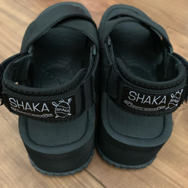 SHAKA サンダル