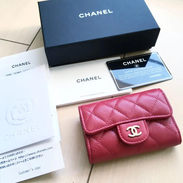 CHANEL(シャネル)の新品♡大丸購入 CHANEL シャネル キーケース ラズベリーピンク キャビア レディースのファッション小物(キーケース)の商品写真