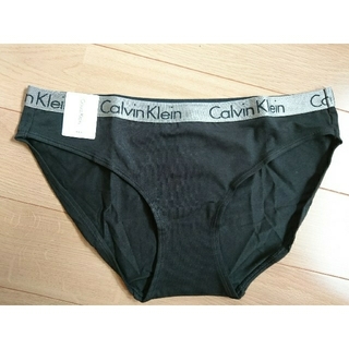 カルバンクライン(Calvin Klein)の【新品】カルバン・クライン  ショーツ   ブラックL(ショーツ)