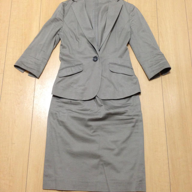 セットアップ♡カーキブラウン レディースのフォーマル/ドレス(スーツ)の商品写真